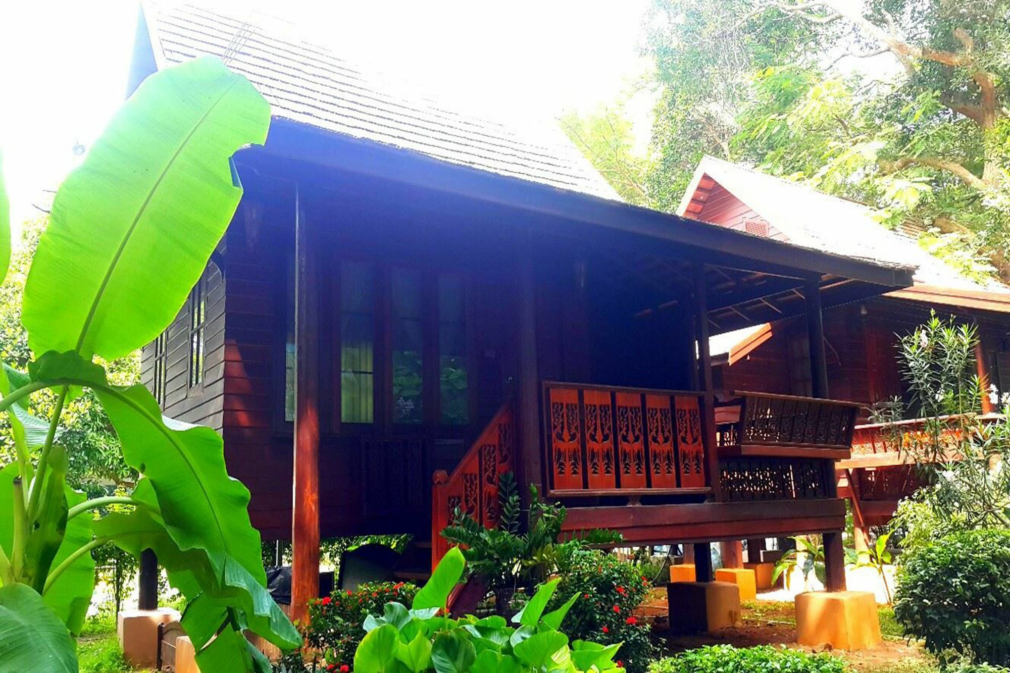 Ban Sairung Hotel Rayong Ngoại thất bức ảnh